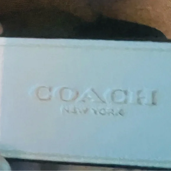 Coach Light Khaki Chalk Bennett Shoulder and or Crossbody bag new - Picture 9 of 12